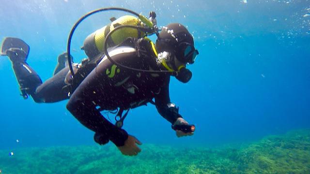 Diving in Spain, Santa Ponca, Mallorca - By Mike Curd