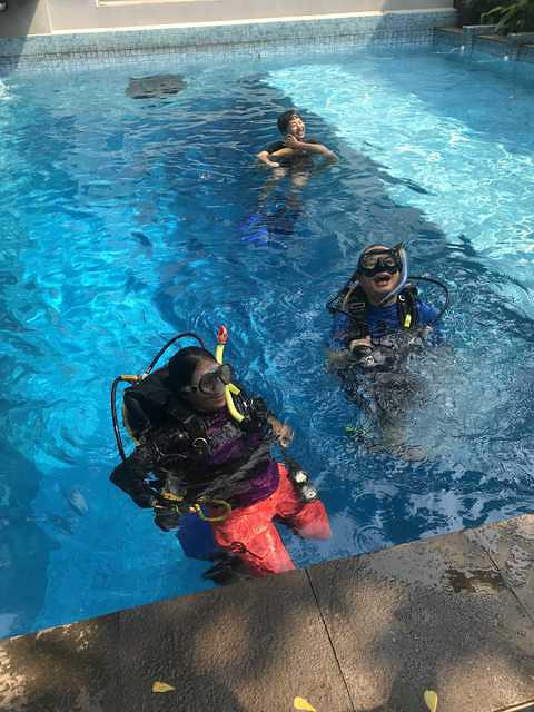 Bubbles Divers - Dive Center in Indonesia