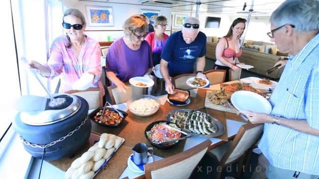 Mike Ball Dive Expeditions - Dive Center in Australia
